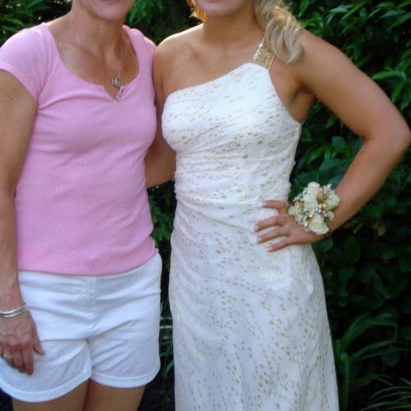 Worn Once! AIDAN MATTOX Silk One Shoulder Maxi White/Gold - Picture 4 of 12